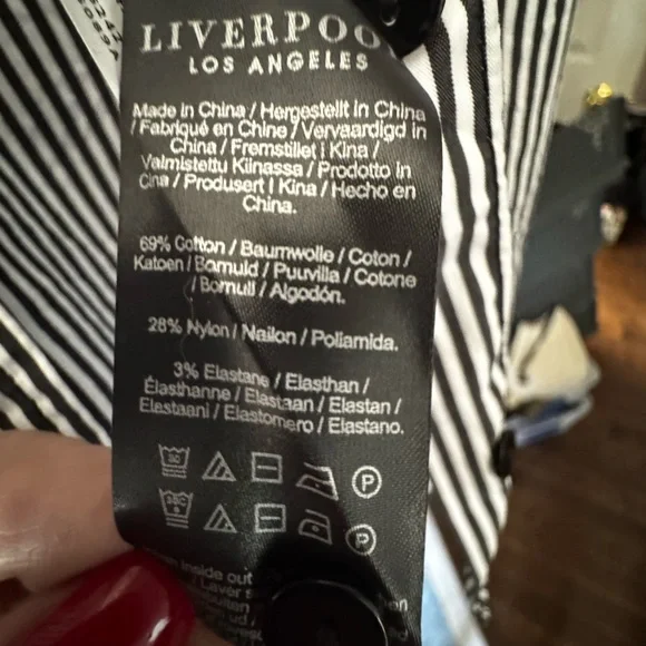 Liverpool oversized button down - Picture 5 of 5